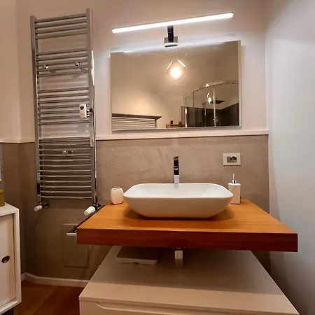 San Giovanni Tourist * ローマ